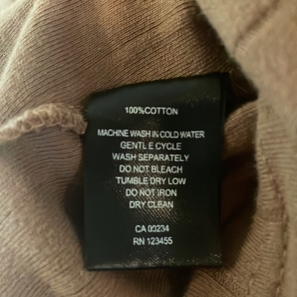 Design lab cropped top - Picture 3 of 5